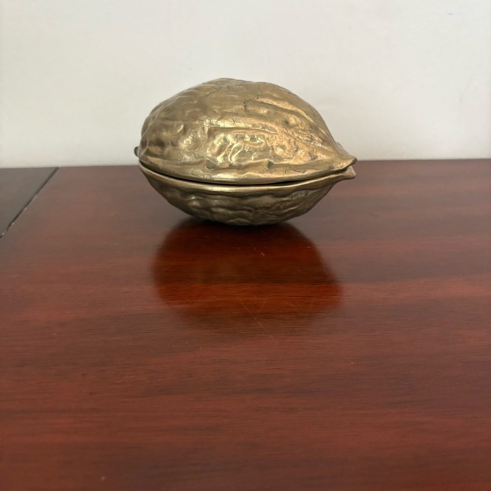 Brass Vintage Walnut Shaped Nutcracker - Interpur - Hinged